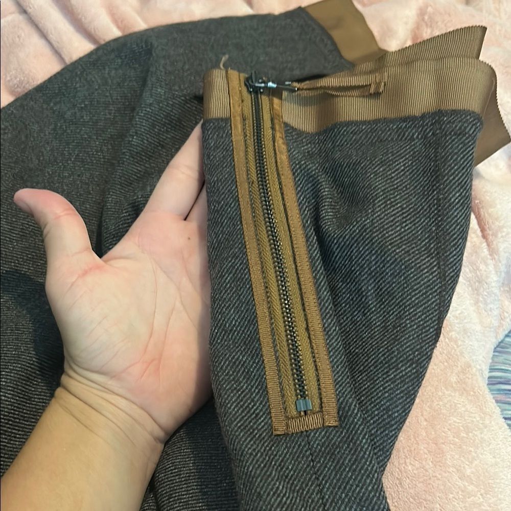 LOFT Black and Brown Pencil Skirt C - Picture 6 of 6